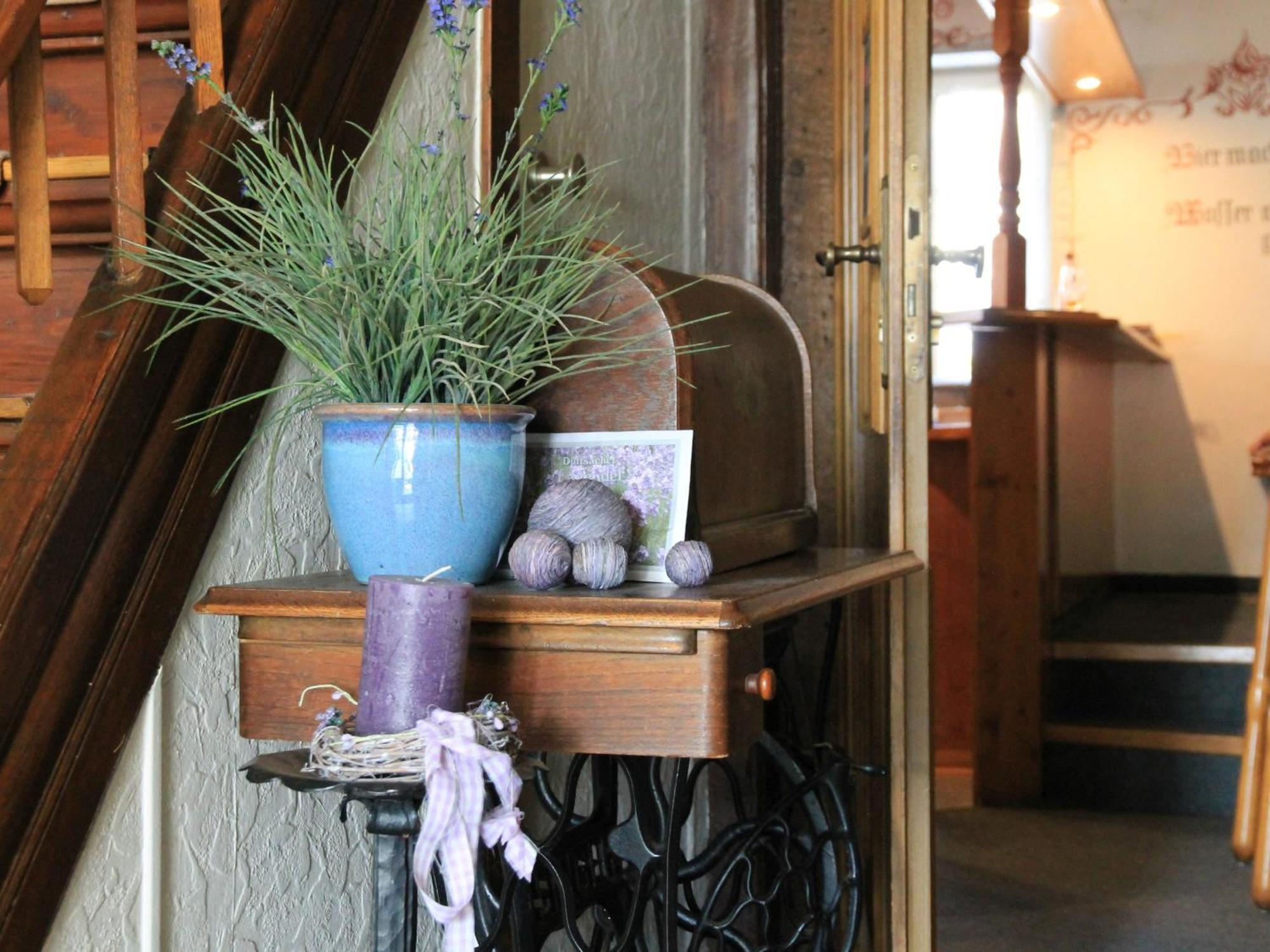 Landgasthof & Landhaus Hofmeister Diemelsee エクステリア 写真